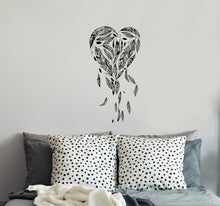 Laden Sie das Bild in den Galerie-Viewer, Wandsticker Wandtattoo Aufkleber Traumfänger Herz