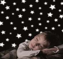 Laden Sie das Bild in den Galerie-Viewer, Wandsticker Leuchtsticker Sterne